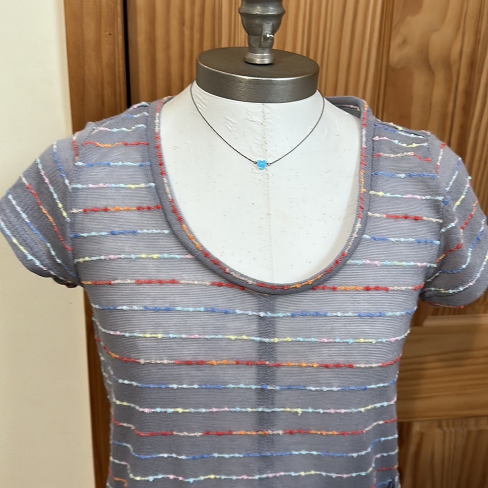 Threads. 4 Thought Xs Gray W / Multi Colored Top … - image 3